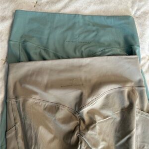 Whitney Simmons x gymshark leggings set of 2 Size S Booty Scrunch Athletic Gym